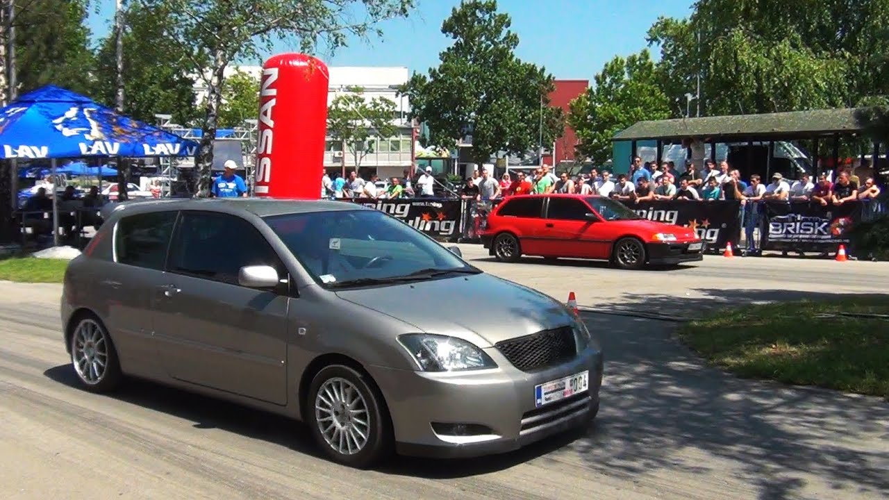 Corolla Vs Civic >> Toyota Corolla TS vs Honda Civic - YouTube Corolla Vs Civic >> Toyota Corolla TS vs Honda Civic - YouTube