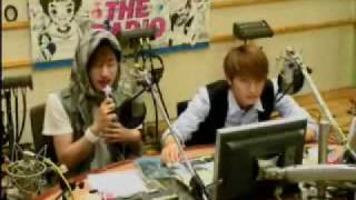 090901 Sukira - EunTeuk Lipsync to IU's 월화수목금토일