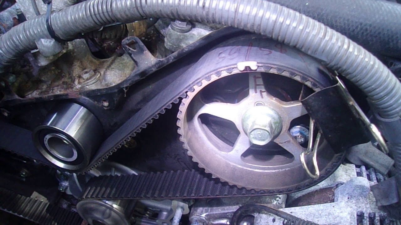 1.Toyota Camry Solara 3.3 timing belt installation details 1 - YouTube