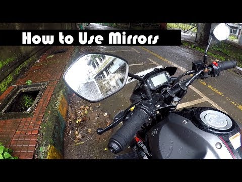 How to Use Mirrors in a Motorcycle