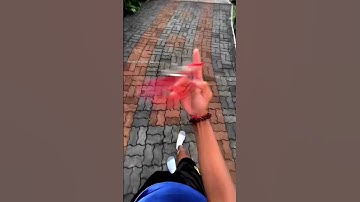 The Best Keychain EVER 🤑#TikTokGadgets#Keychains#Karambit#Gadgets#FidgetToys