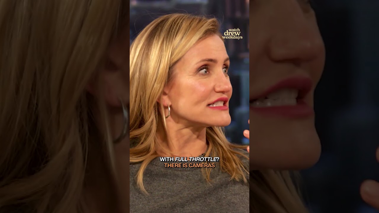 Cameron Diaz & Drew Barrymore Recall Beginning of Camera Phones After 'Charlie's Angels' | #Shorts