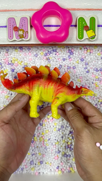 Berburu mainan dinosaurus #mobilmobilan