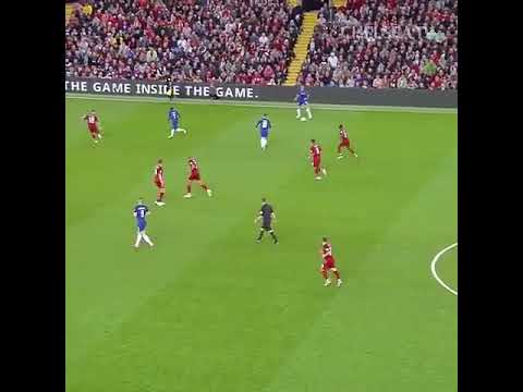 هدف ايدين هازارد في مرمى ليفربول يحصل على احسن هدف في المصحف