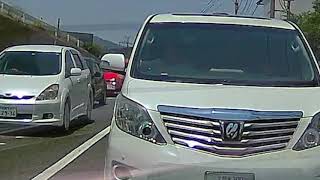 Stupid TOYOTA Wagon Driver