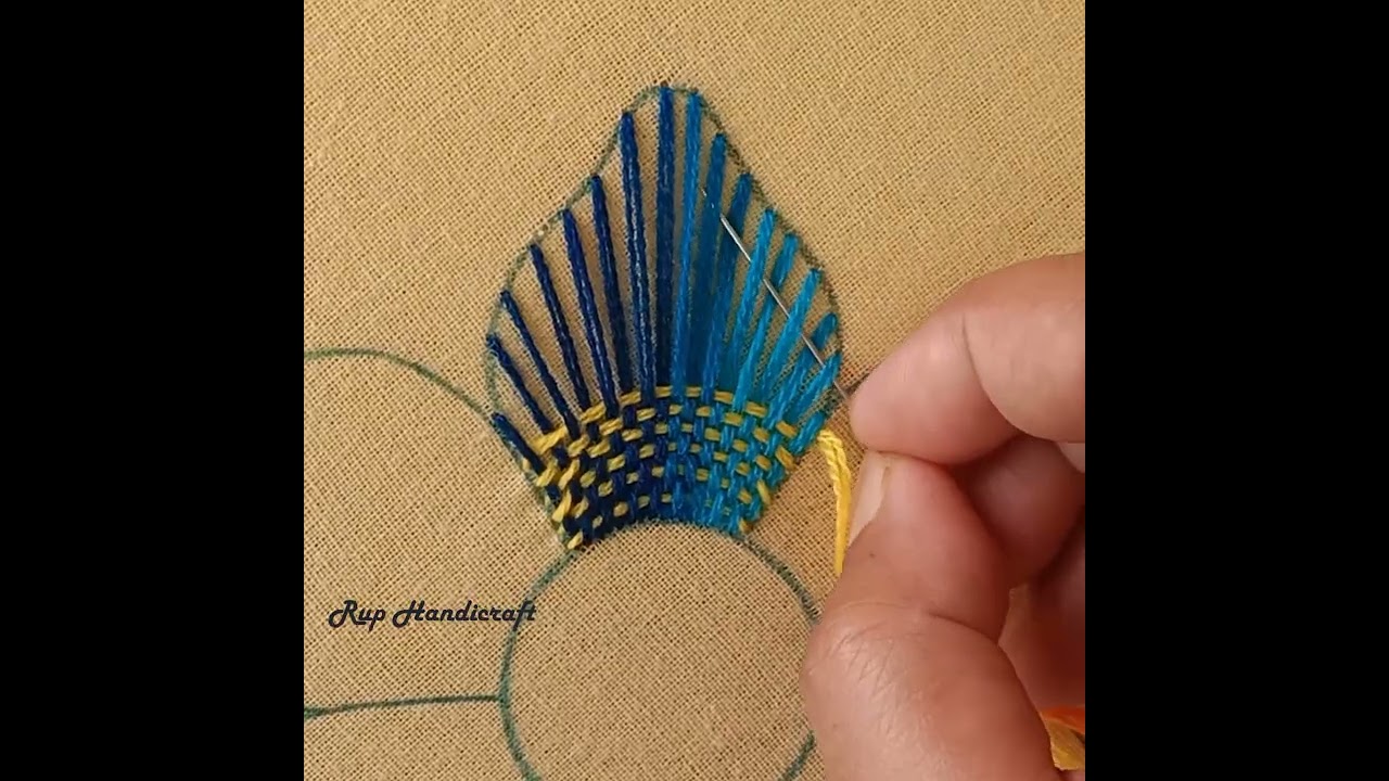 How to do Basket Waves Stitch Flower Embroidery for Beginners 🌸🩷 Flower Embroidery by Rup Handicra