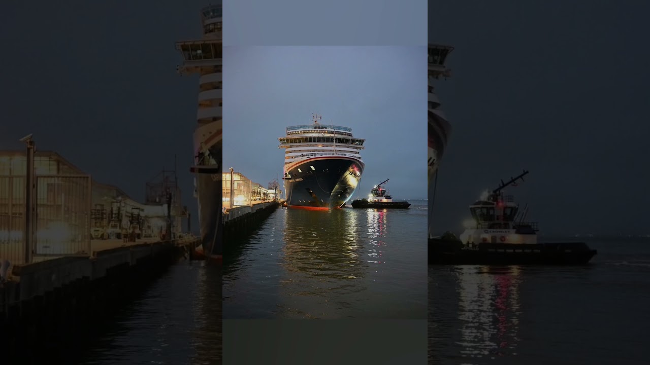 Carnival luminosa cruise ship