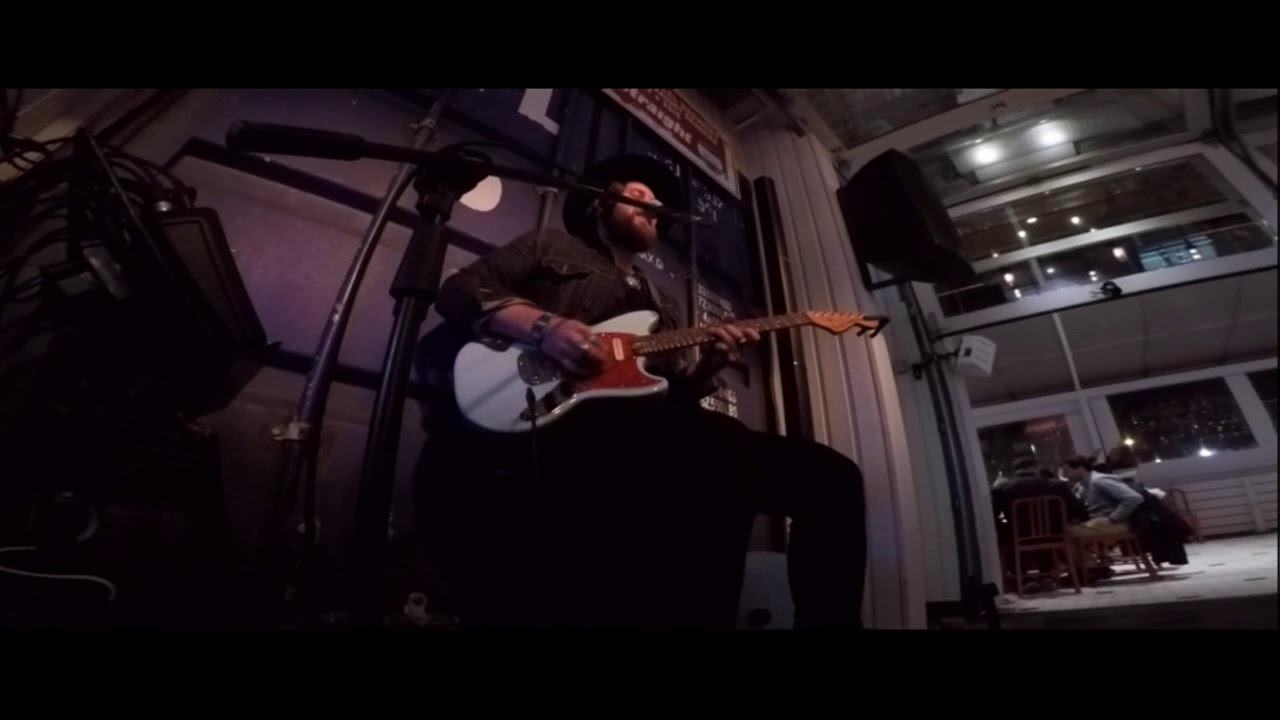 Jimi Hendrix - Red House COVER Sean Michael Simpson Live at Red Truck Brewery