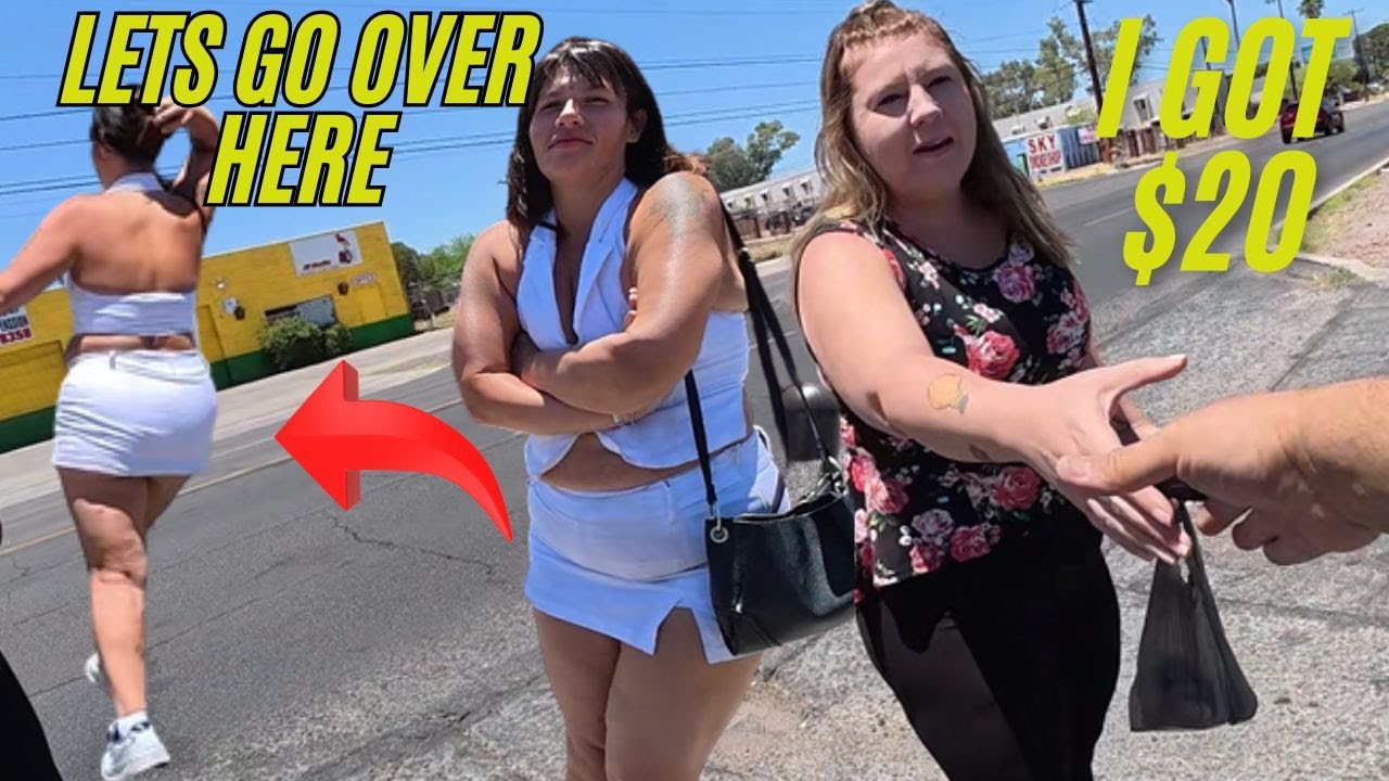 Познакомился с этими девушками в Тусоне, катаясь на электросамокате.