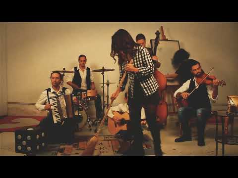 Meneguinness - Music for a Found Harmonium