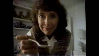 1992 Dimetapp Elixir Great flavored, Works as good as it tastes TV Commercial