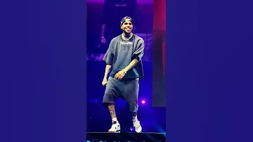Loyal Live Performance By Chris Brown Loyal Chrisbrowntypebeat Liveperformance 