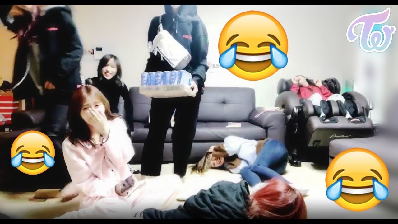 Hashtag TWICE funny moments - 