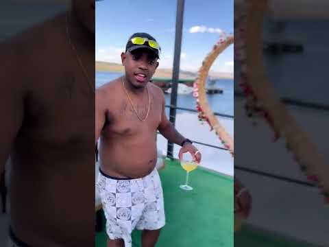 MC Iguinho da Capital - Deus q aponta a estrela q vai brilha - Predestinado (PREVIA 2023)
