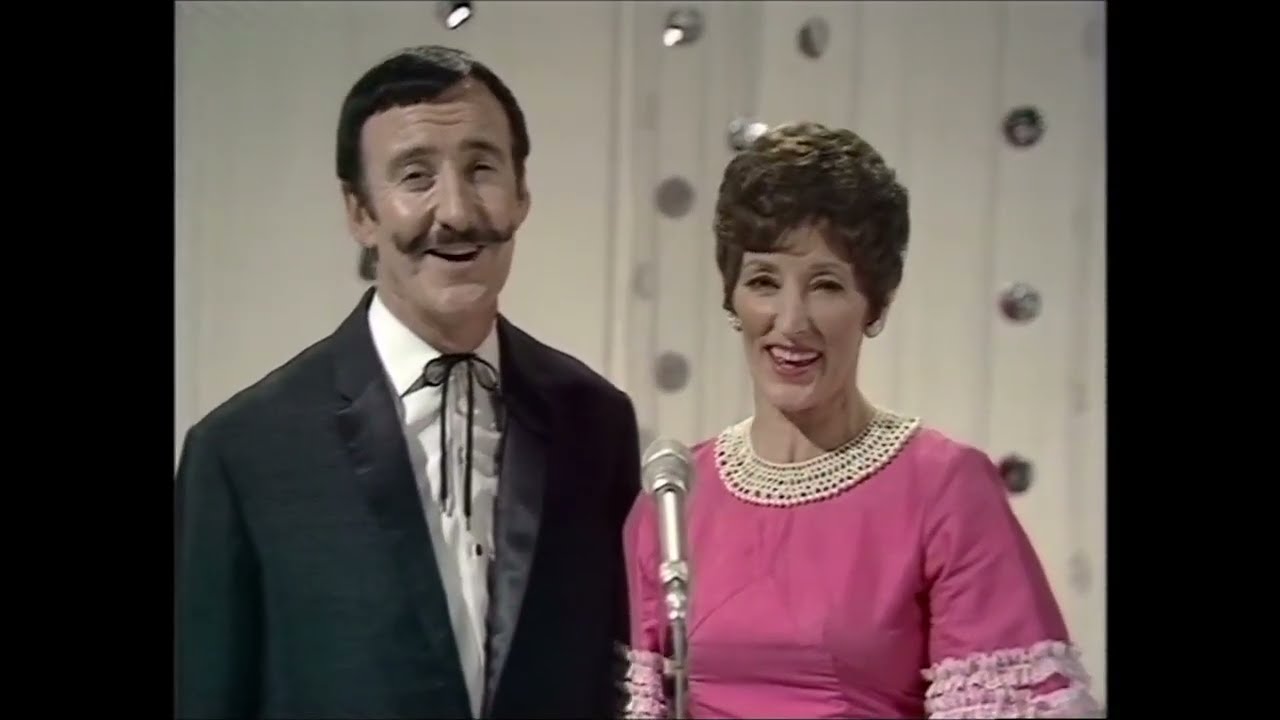 Miki & Griff - This Time I Would Know - YouTube