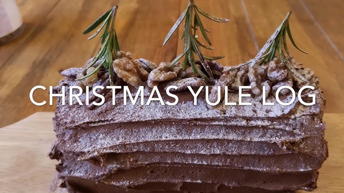 Festive Christmas Yule Log - MyLoveOfBaking