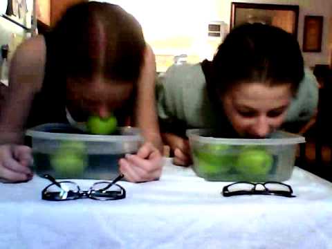 Apple Bobbing