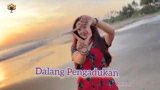 Dalang Pengadukan - Putri Tari