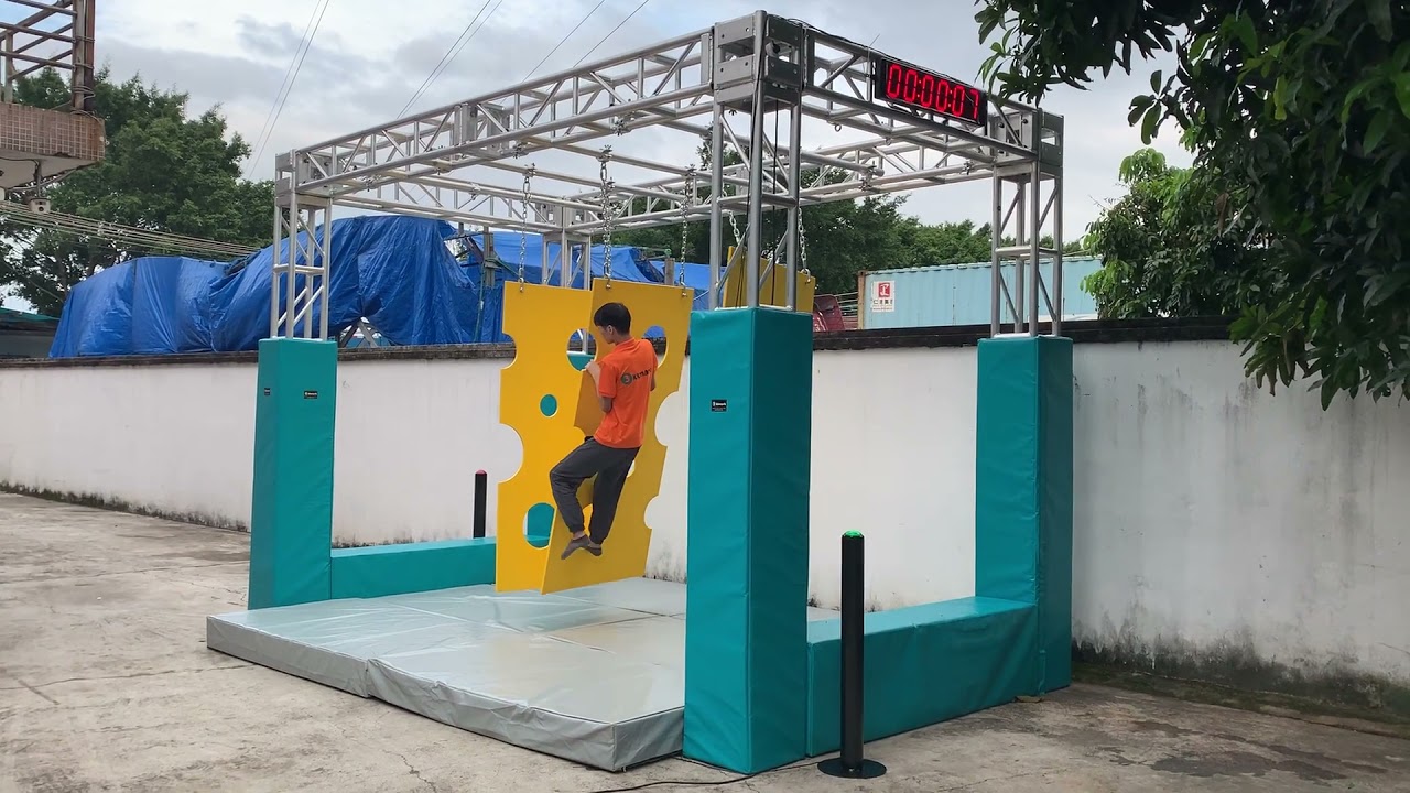 kkmark german ninja warrior obstacle courses Hanging Doors