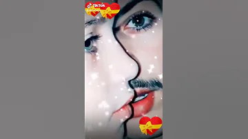 لما الحب ينقي القلب ما عنده صغير ولا كبير بيمشينا بنفس الدرب ما عنده غني او فقير 