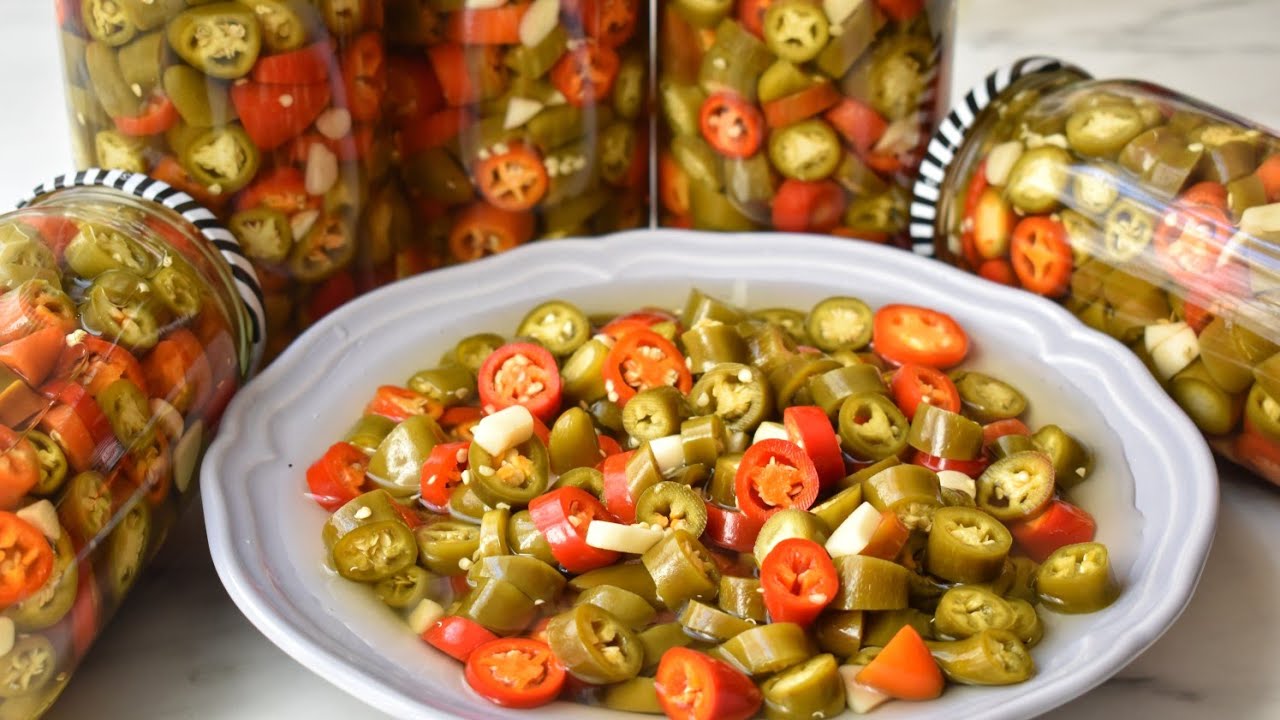 Bu Tursuyu Yapmadan Kisa Girmiyorum Citir Citir Jalapeno Biber Tursusu Tursu Tarifi Youtube Meze Tarifleri Yemek Pisirme Ipuclari Yemek Tarifleri