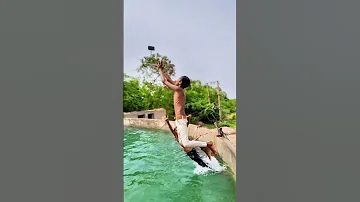 Chlavo Na Nenone Banre Nanjisetaniya Love Song Music Duet Entertainment Swimming Funny 