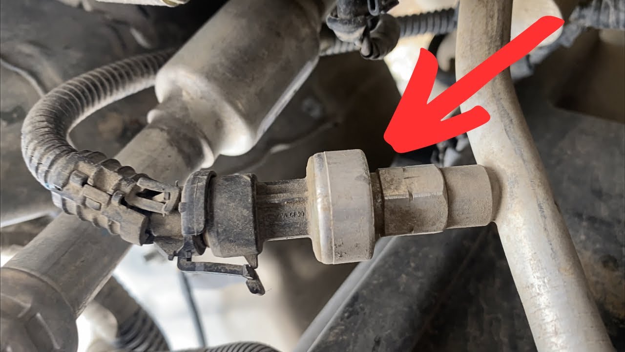 A/C Refrigerant Pressure Sensor Chevrolet Equinox 2.4L 2010-2017 Location and Replacement