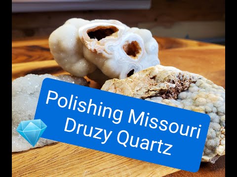 Polishing Druzy Quartz, Aquamarine, and Blue Lace Agate
