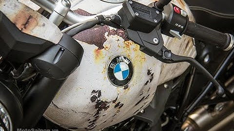 Dung dịch rửa xe không chạm , rửa xong mua xe mới !