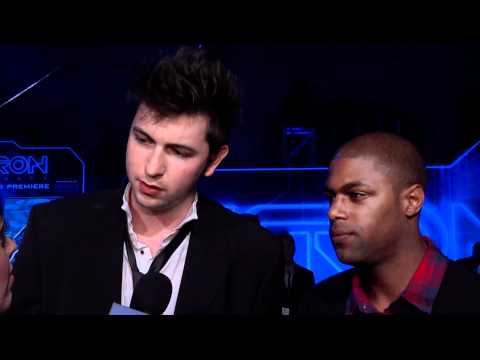 Disney's Prom Nicholas Braun & DeVaughn Nixon - Tr...