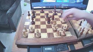 Mephisto Roma II vs Mephisto Polgar 10mhz Game #3