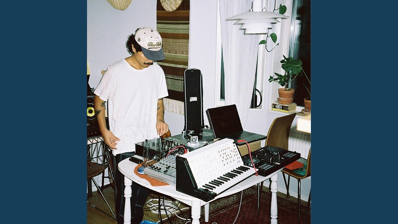 Watch 2NIGHT! on YouTube Watch 2NIGHT! on YouTube