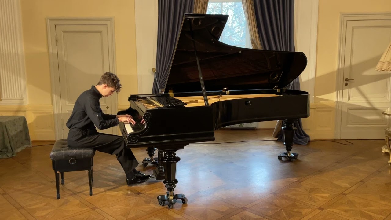 F. Chopin | Nokturn F-dur, op. 15 no. 1 | Stefan Balcerak