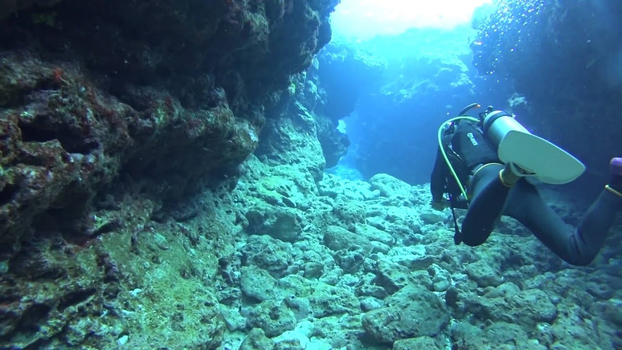 慶良間〜久場島 Diving with SONY HDR AS 100V