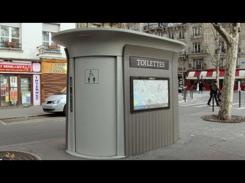 Видео: Как пользоваться туалетом во Франции