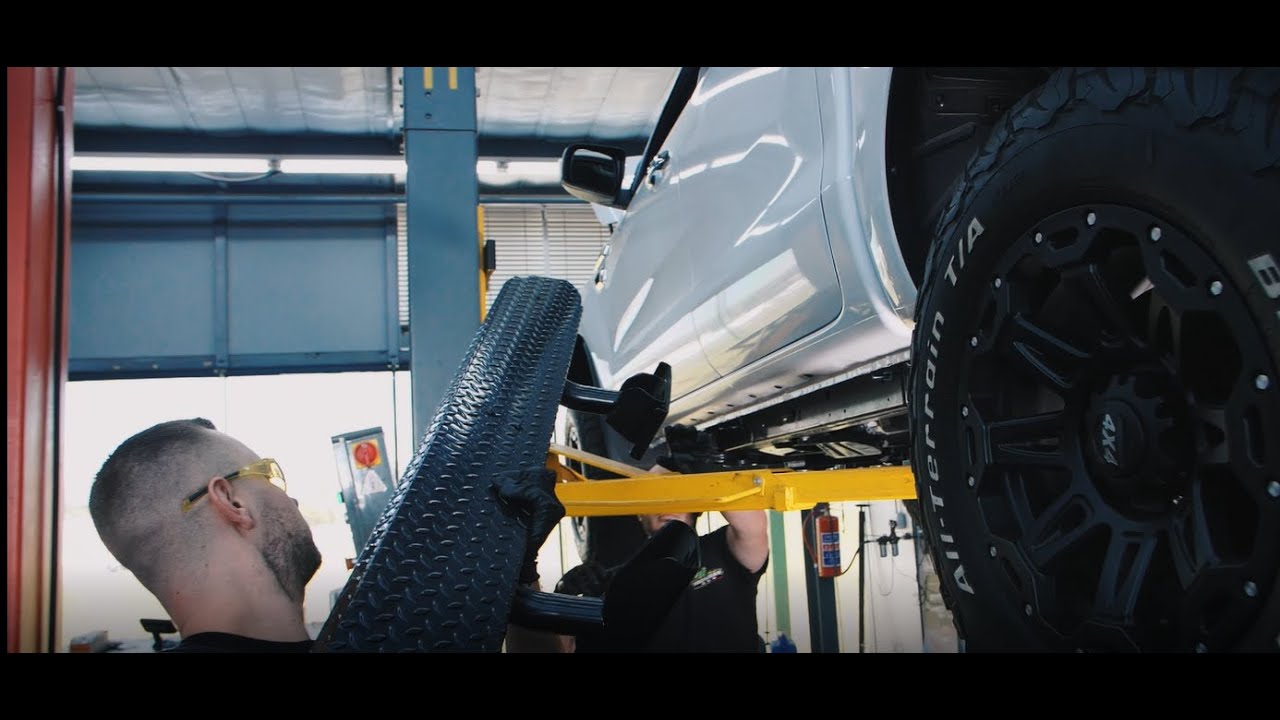 Vehicle Build: Deon's 2021 Ford Ranger XLT Episode 04 Steel Side Steps ...