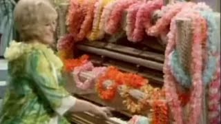 Jo Ann Castle plays “On the Beach At Waikiki” (1969)
