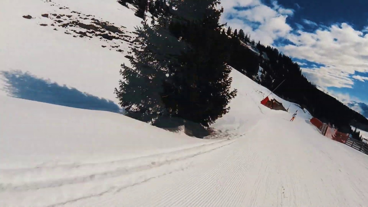 Snowboard Ride at Laax (Switzerland) from Crap Masegn to Plaun on