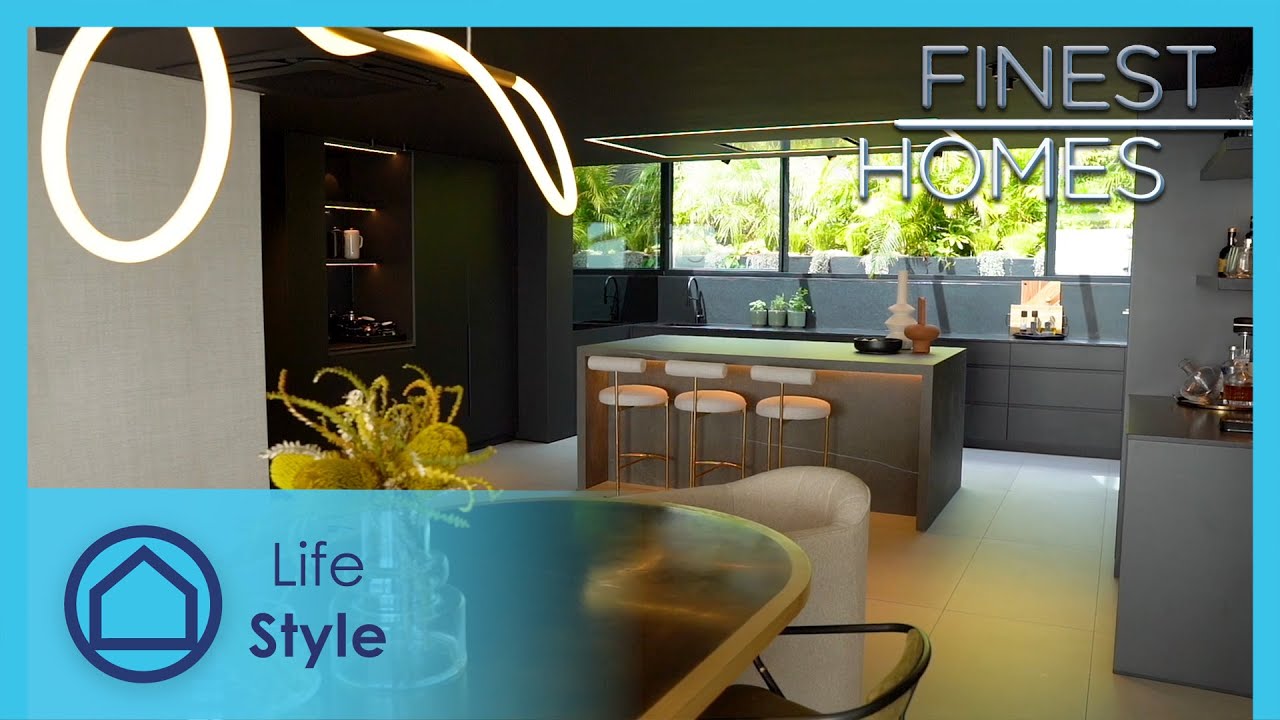 pops of Mediterranean color and architecture | Finest Homes 501 | Life+Style