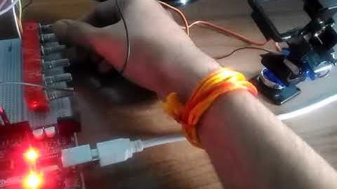 Controlling Pan Tilt Camera mount using Potentiometer and Arduino