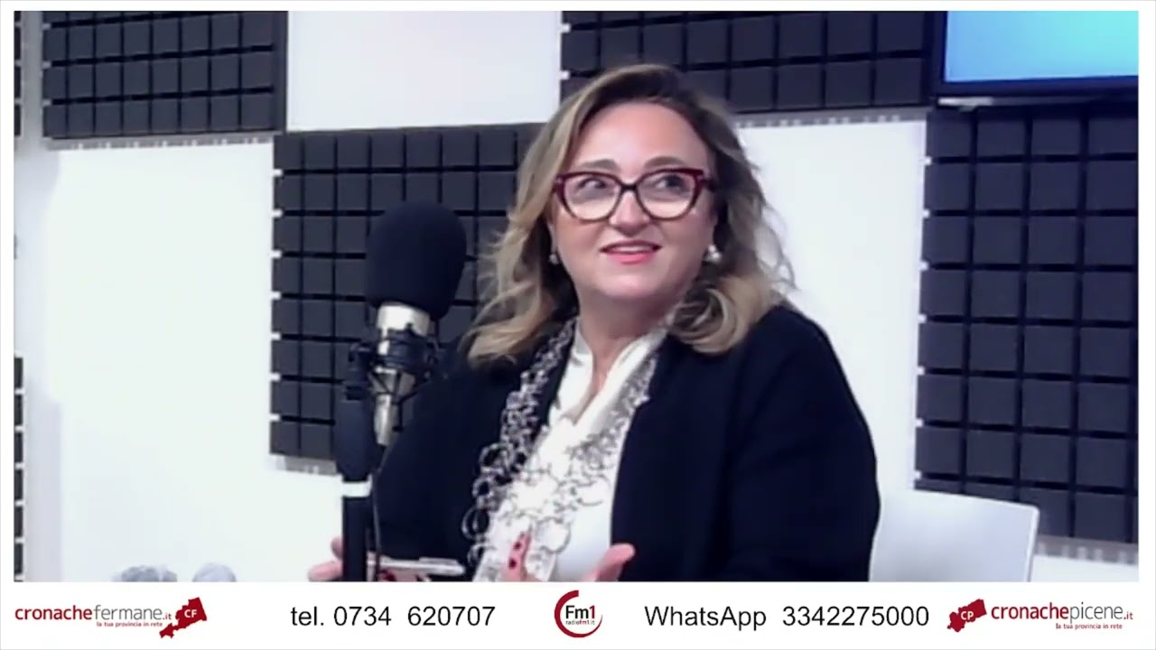 Ai microfoni di Radio FM1 l'onorevole Lucia Albano - YouTube