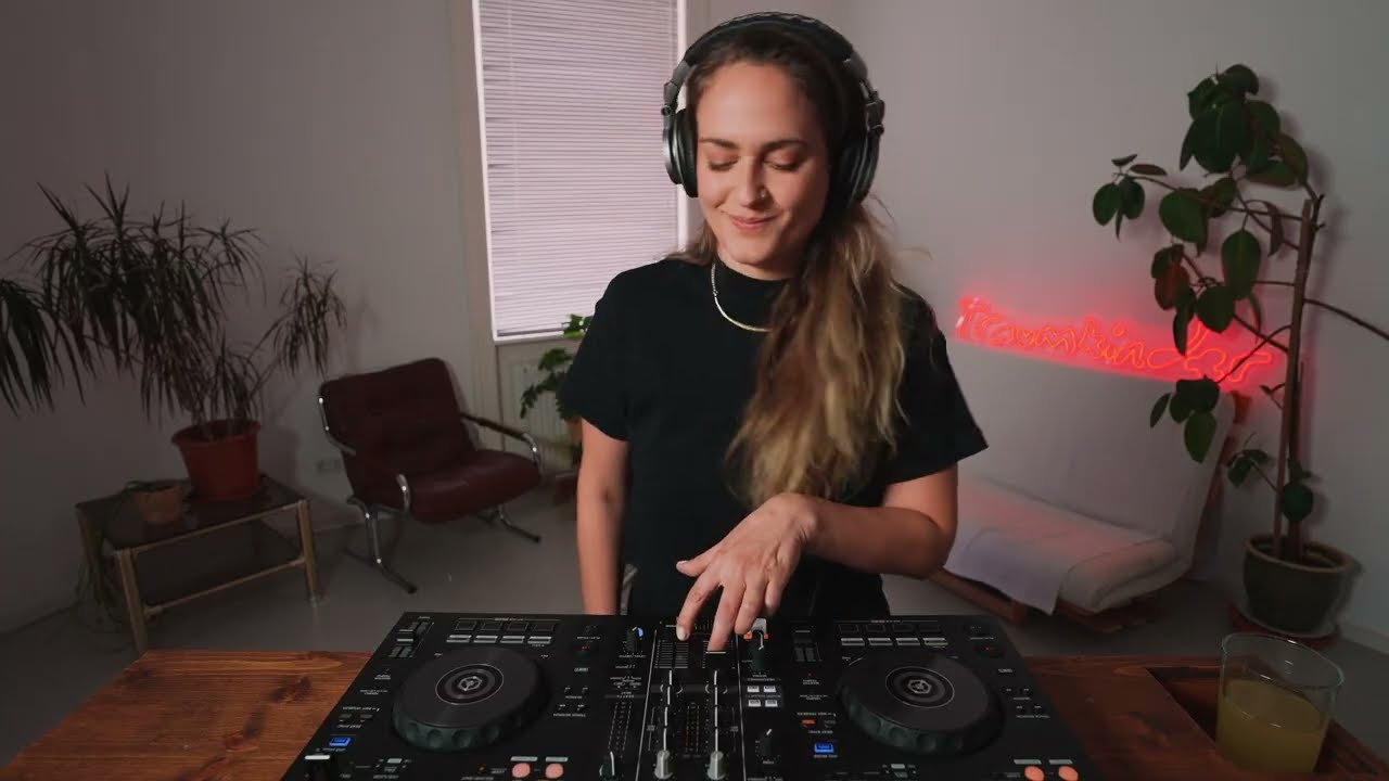 TECHNO I HARD BOUNCE MIXTAPE I Session 03 - TRAVMKINDER I ADRIALIN