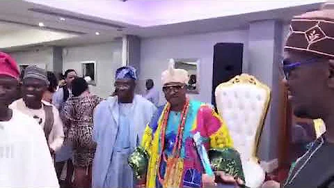 Alh Abass Obesere sings for the Oluwo of Iwoland in London