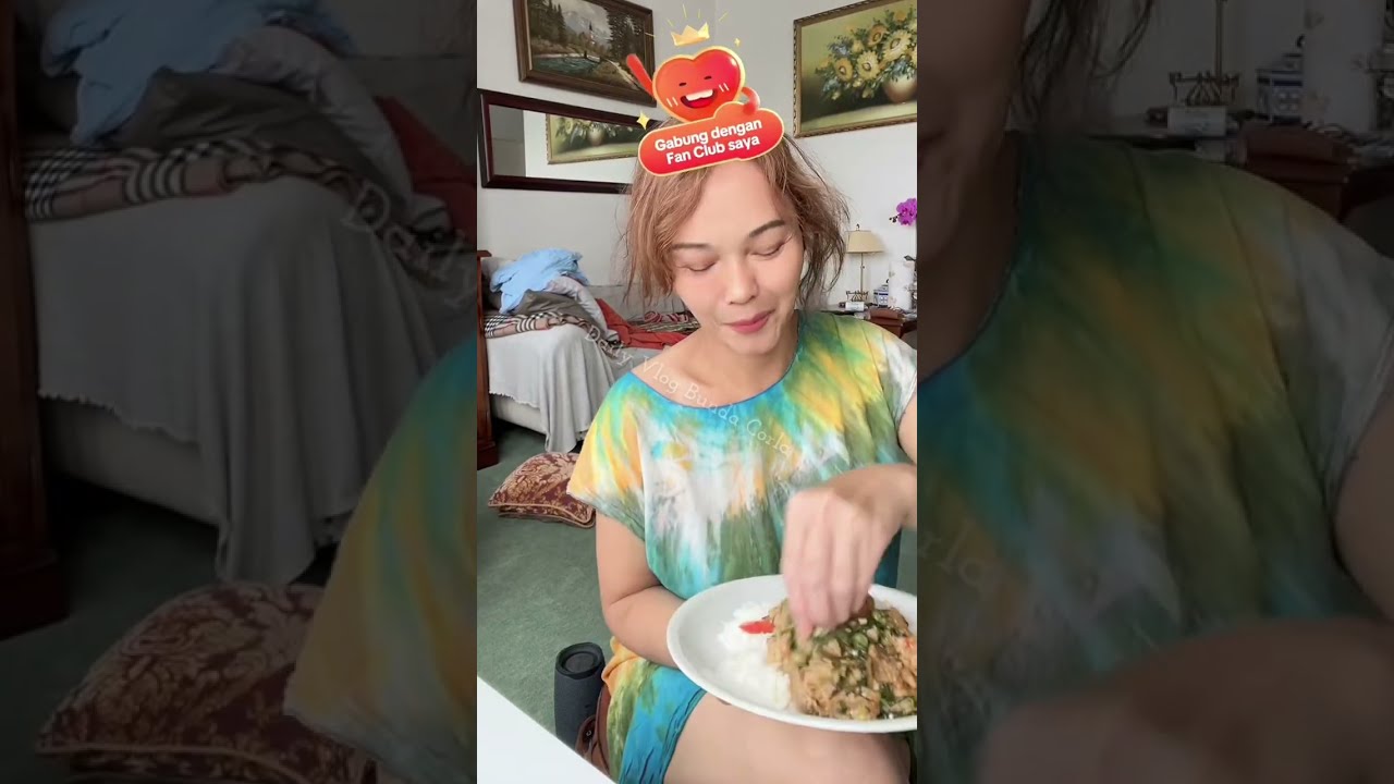 Bunda Corla Mukbang Kikil Mercon Dan Lalapan Mentah ❗