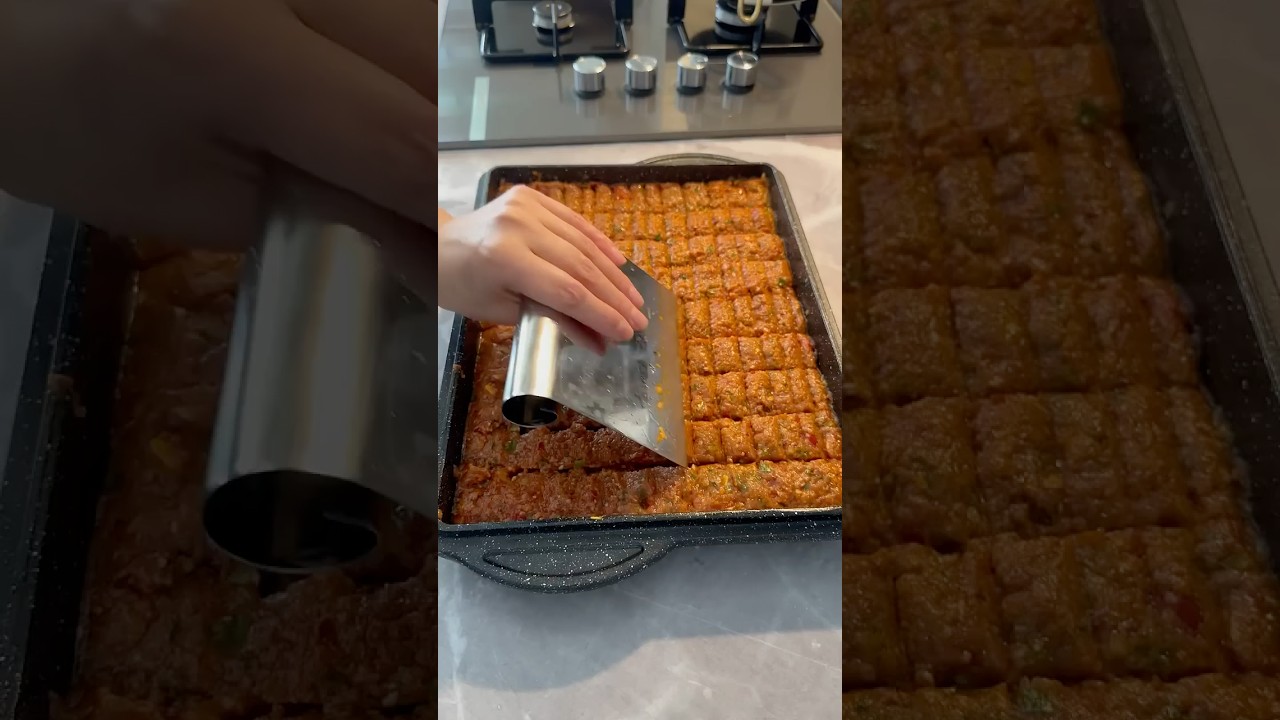 Tepsi Kebabı. Tarif yorumda.#kebaptarifleri #köftetarifleri Tepsi Kebabı. Tarif yorumda.#kebaptarifleri #köftetarifleri