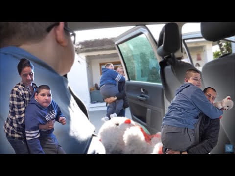 Video: Si të silleni me një fëmijë të prishur: 13 hapa (me fotografi)