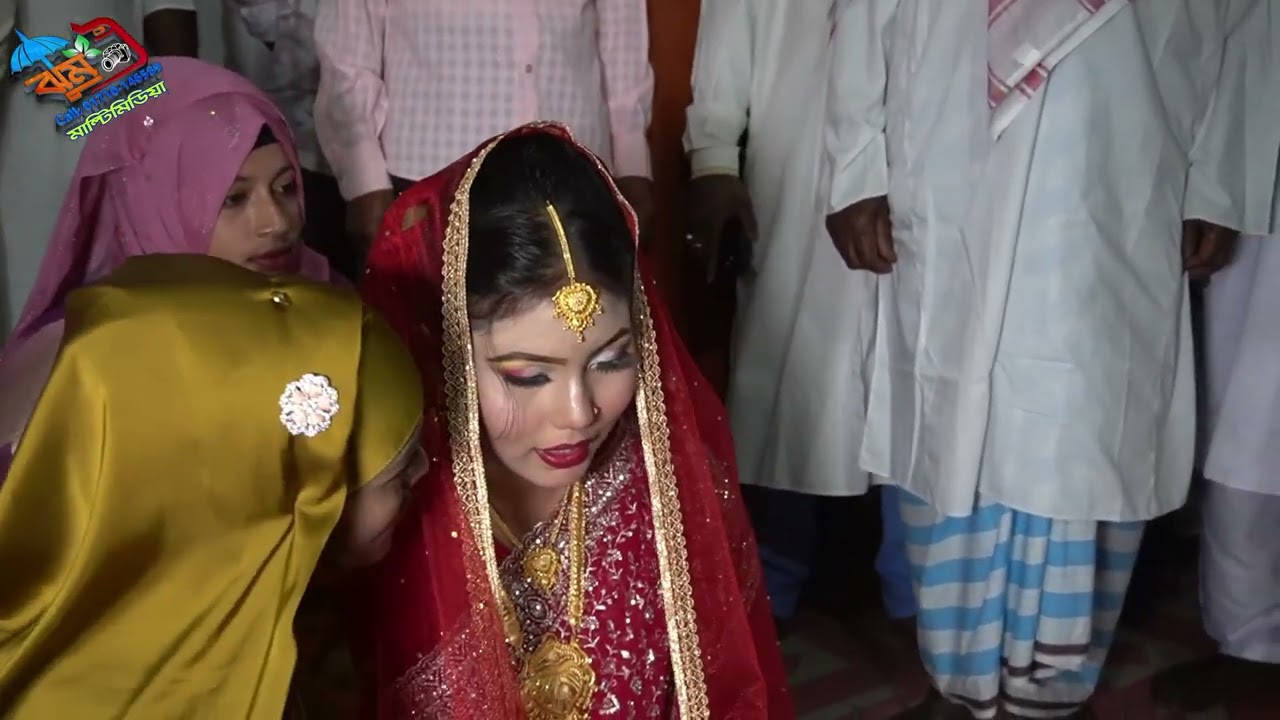 I accepted the groom's invitation to a Bengali Muslim wedding.
