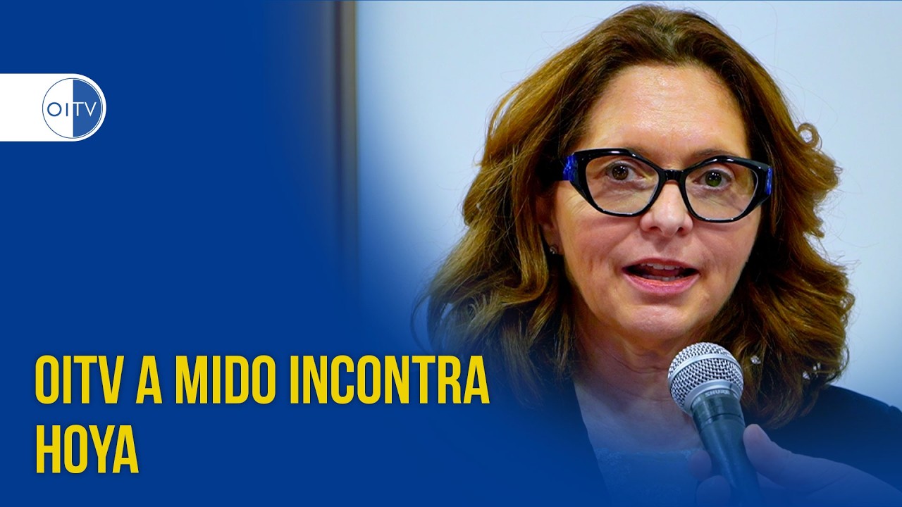 Anna Maria Nicolini, marketing manager Hoya, illustra a OITV l’ecosistema di strumenti e formazione per rafforzare il ruolo dell’ottico optometrista e illustra i promettenti risultati clinici della nuova lente MiyoSmart iQ, studiata per controllo della progressione miopica.

Intervista di Valentino Maiorano a Mido 2026 (31 gennaio-2 febbraio 2026).

✅ Iscriviti al nostro canale OITV 

✅Leggi le notizie aggiornate sul nostro sito ottica-italiana.it
https://www.ottica-italiana.it

✅OITV realizza anche trasmissioni esclusive con format innovativi mirati al pubblico dell'ottica e optometria quali OptoTales, Optomarketing e Adoo Events. 
Le trasmissioni sono visibili sul sito dedicato di OITV
https://www.ottica-italiana.it/oitv-ondemand/