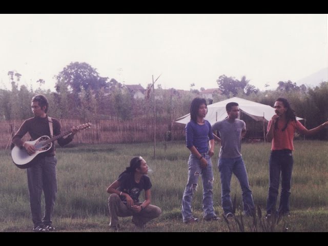 Slank - Bocah (Official Music Video) class=