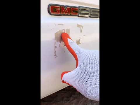 إزالة الغراء او الأسفلت من السيارة